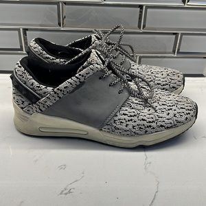 MADDEN GIRL SNEAKERS